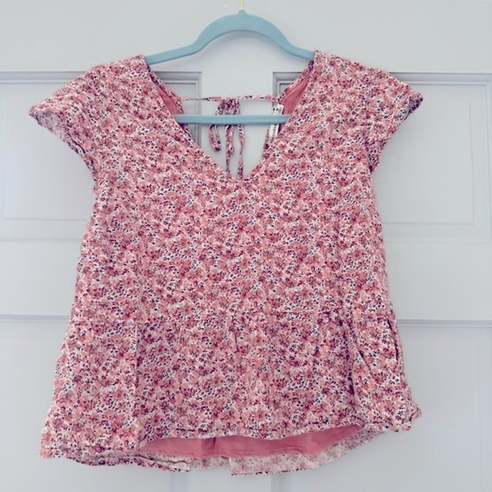 Abercrombie & Fitch Spring Peplum Top